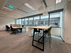 Robinson 112 (D1), Office #535488001